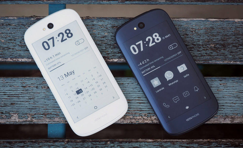 YotaPhone 3