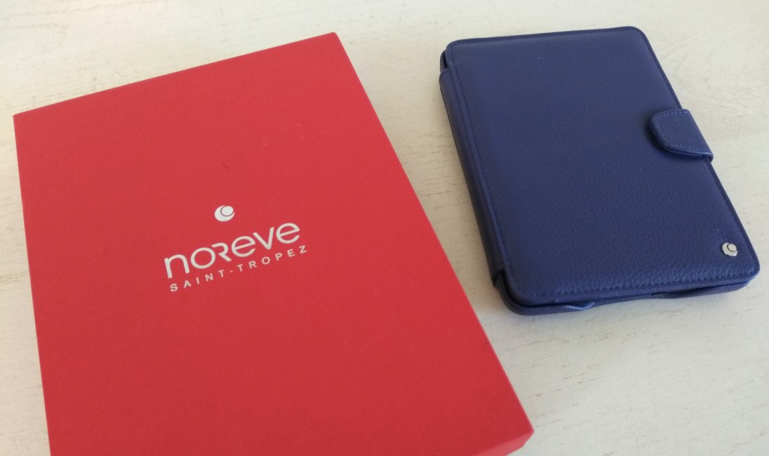 Des housses et coques pour la Kindle Signature Edition - Noreve