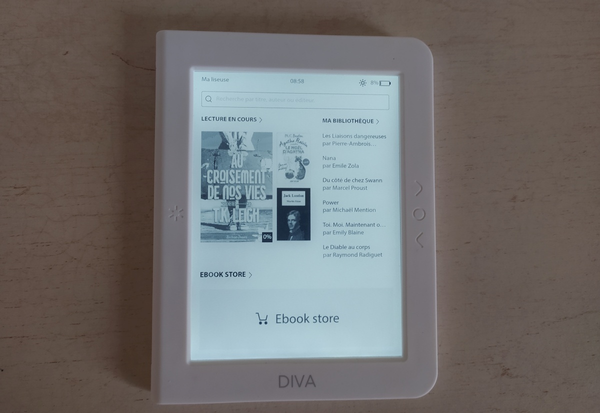 lighting ereader bookeen diva