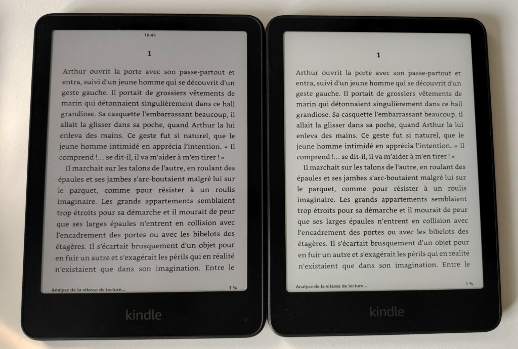 Colorsoft (gauche), Paperwhite (droite)